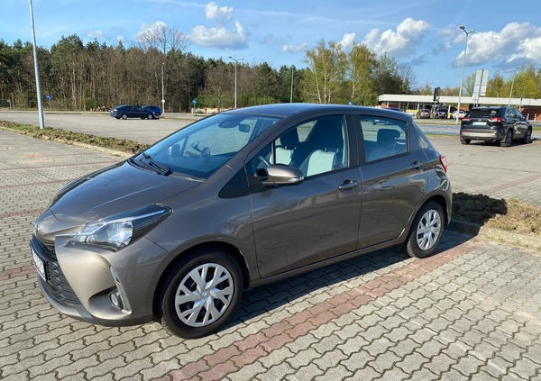 Toyota Yaris cena 48000 przebieg: 153352, rok produkcji 2018 z Warszawa małe 211